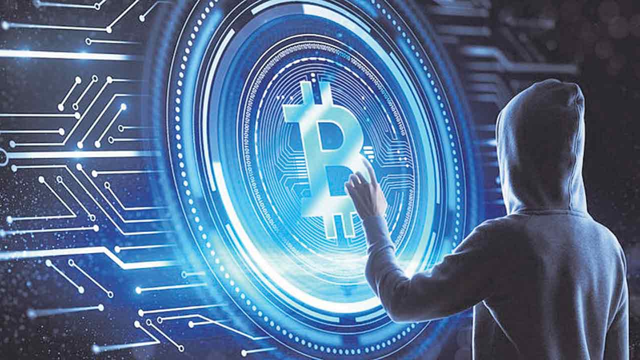 క్రిప్టో పేరుతో 2 కోట్ల మోసం