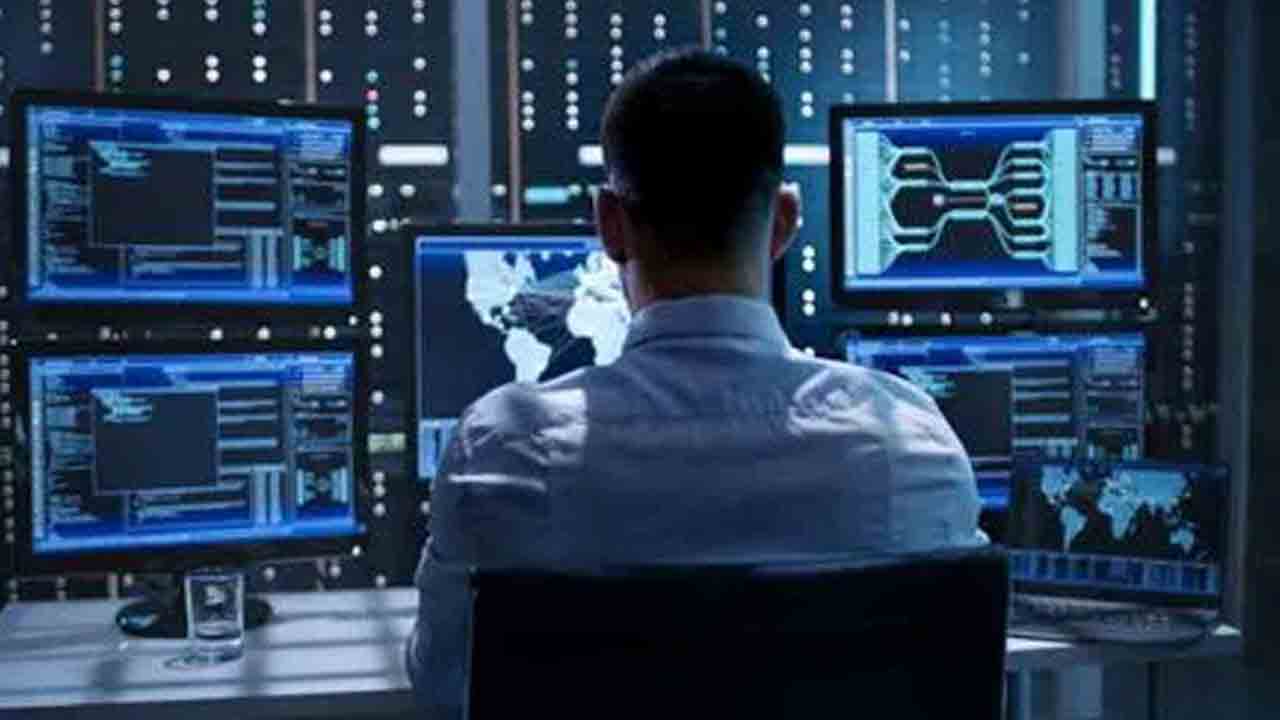 సైబర్‌ సెక్యూరిటీ కోర్సుల్లో ఆన్‌లైన్‌ శిక్షణ