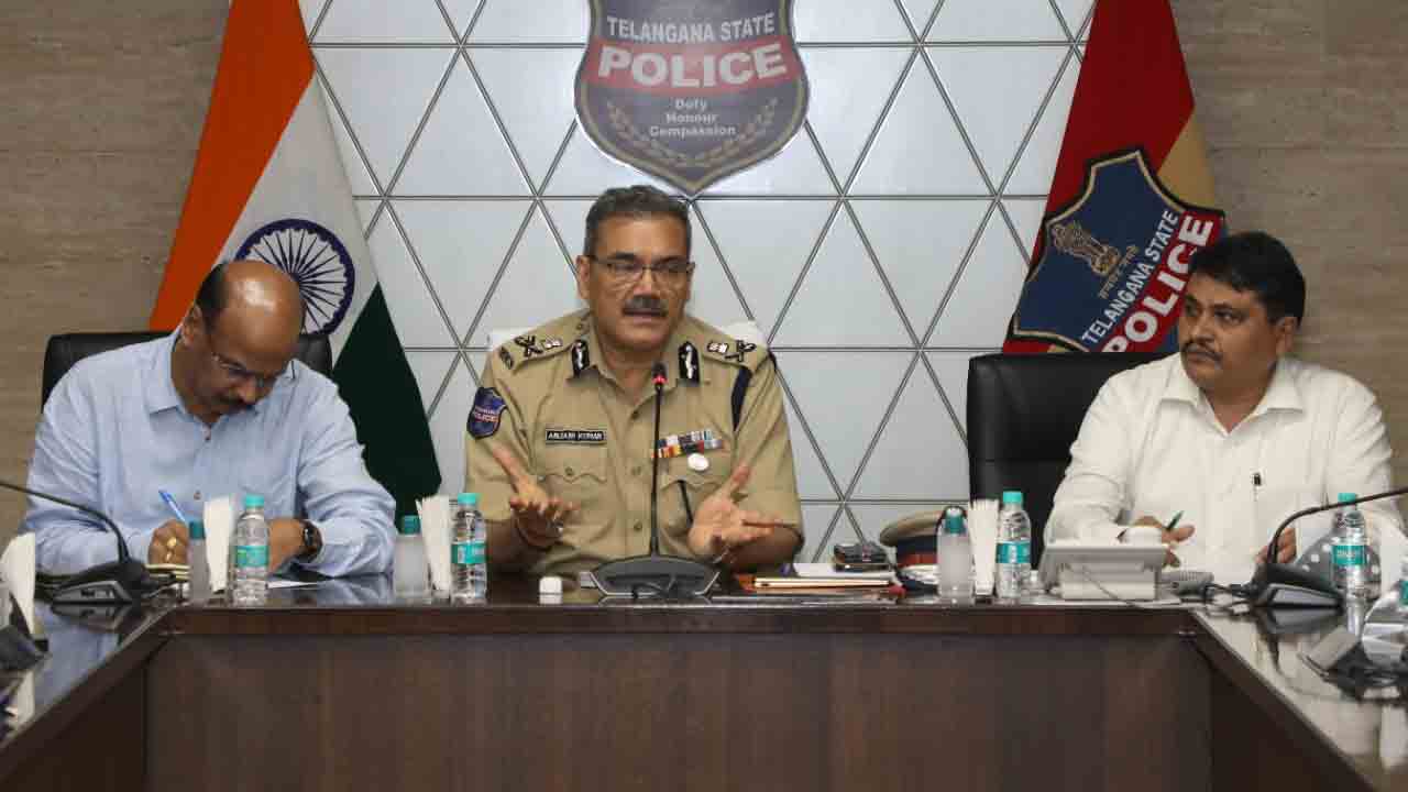 DGP Anjani Kumar | శాఖల సమన్వయంతో అక్రమ మద్యం రవాణాకు అడ్డుకట్ట : డీజీపీ అంజనీ కుమార్