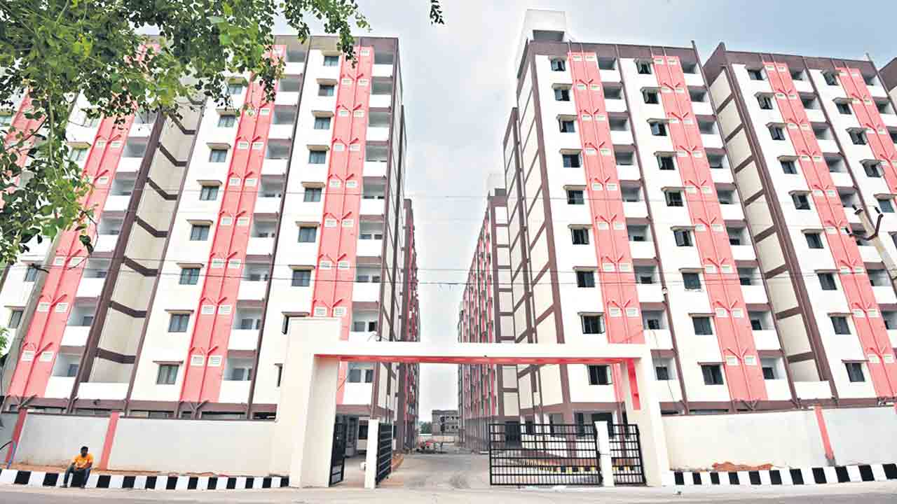 డ‌బుల్ ఇండ్లు రెడీ