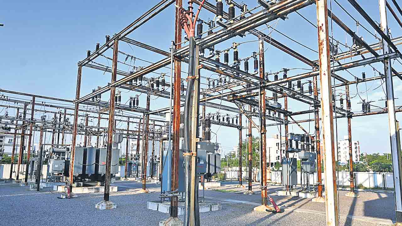 నిరంతరాయంగా నాణ్యమైన విద్యుత్‌