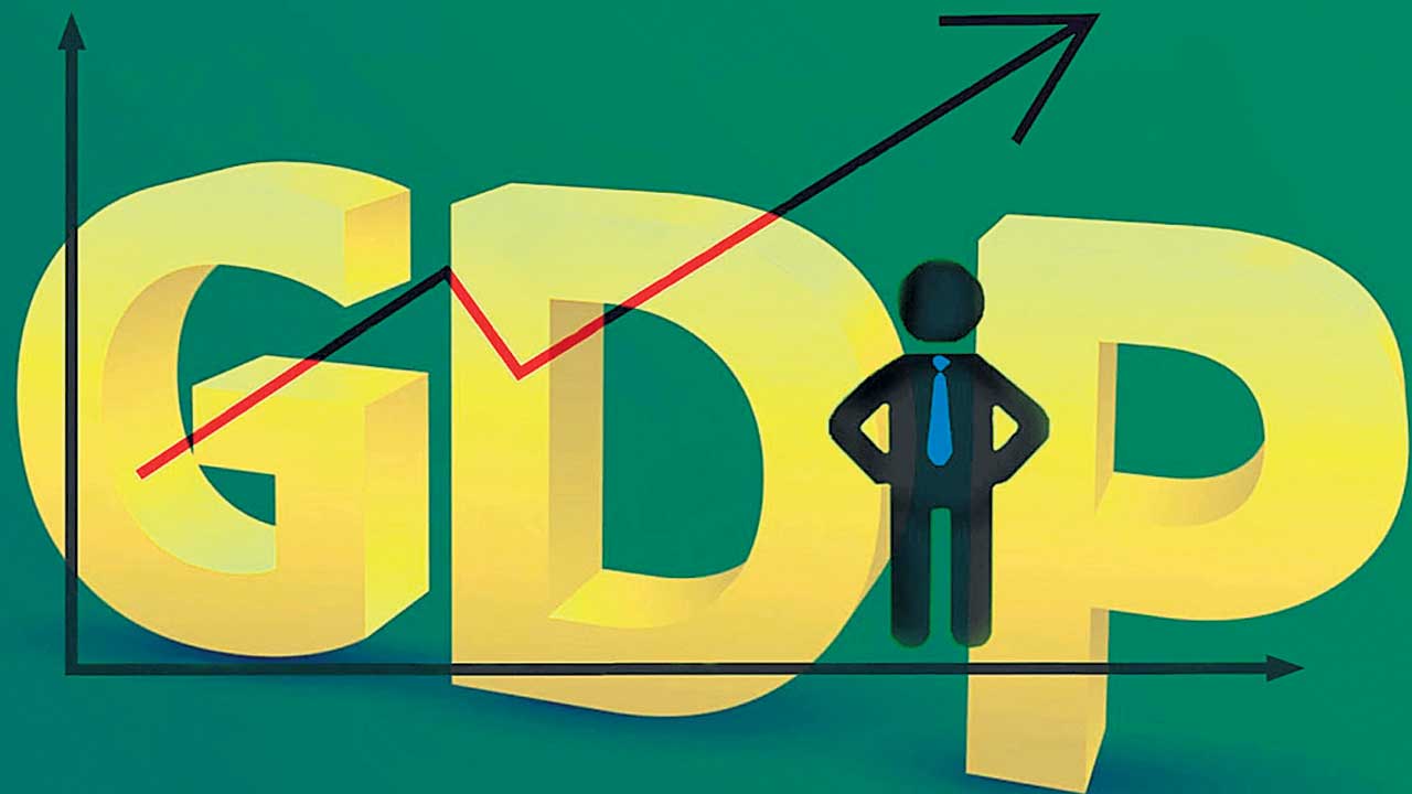 క్యూ4 జీడీపీ 4.9 శాతం!