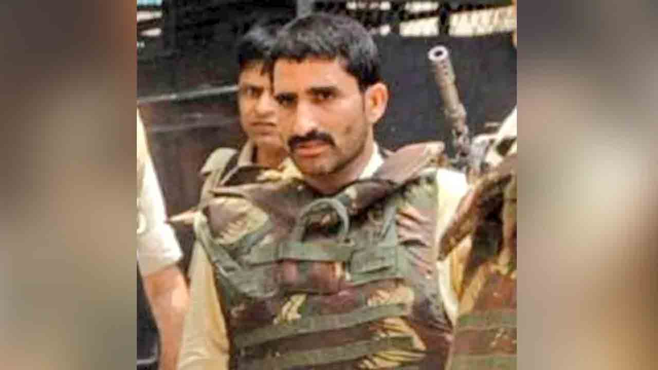 UP Gangster Anil Dujana | యూపీలో ఎన్‌కౌంటర్‌.. మరో గ్యాంగ్‌స్టర్‌ హతం