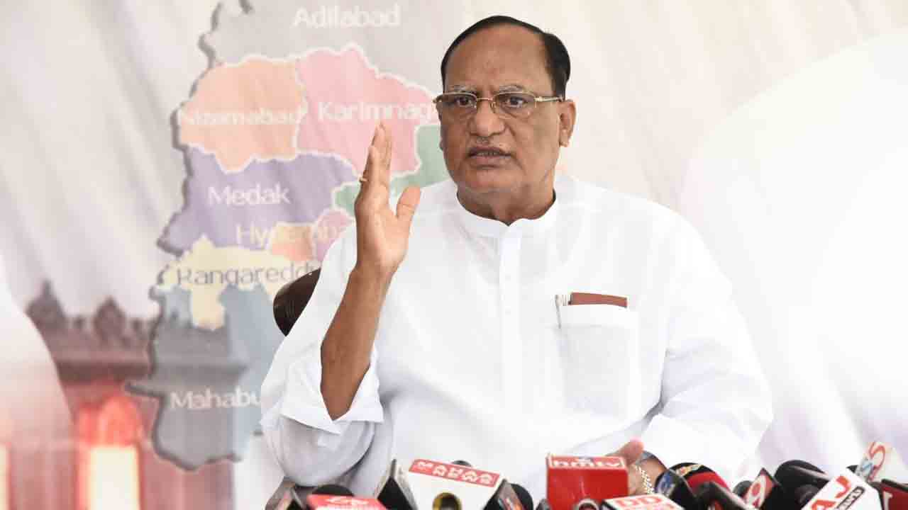 Gutta Sukhender Reddy | కర్ణాటకలో గుణపాఠం చెప్పినా.. వాళ్లకింకా బుద్ధిరాలే : గుత్తా సుఖేందర్‌రెడ్డి