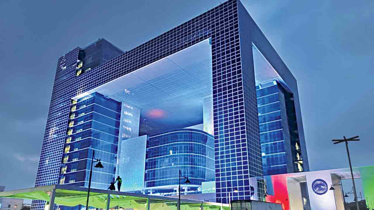 మహానగరంలో మెగా పోలీసింగ్‌