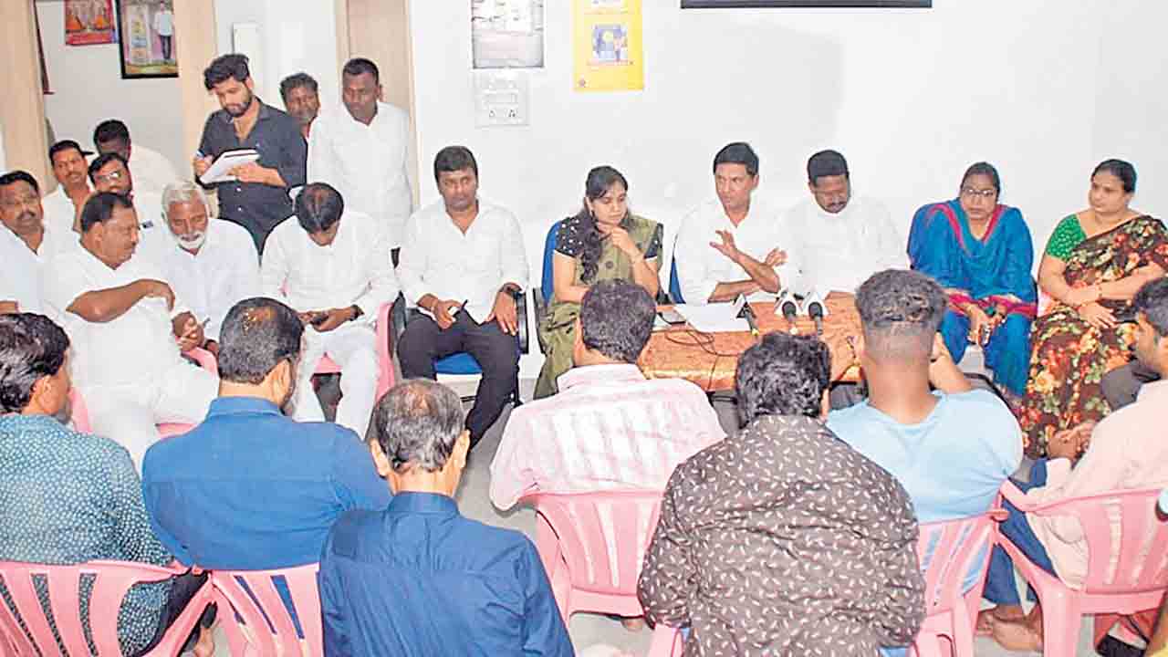 త్వరలోనే నీటి బకాయిల మాఫీ