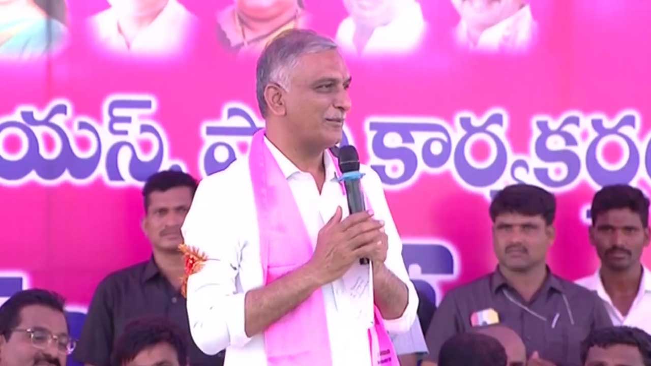 Minister Harish Rao | కాంగ్రెస్కు అభ్యర్థులే దిక్కులేరు.. గెలుస్తామని కలలు కంటున్నరు : మంత్రి హరీశ్రావు