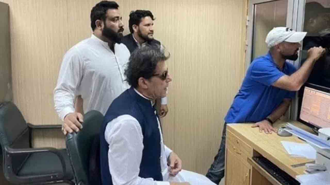 ఇమ్రాన్‌ తక్షణ విడుదలకు ఆదేశం