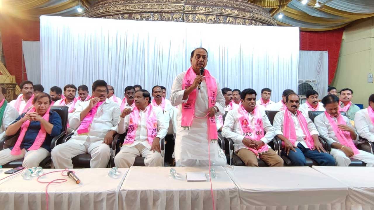 Minister Indrakaran Reddy | సీఎం కేసీఆర్ సభను జయపద్రం చేయాలి : మంత్రి ఐకేరెడ్డి పిలుపు..