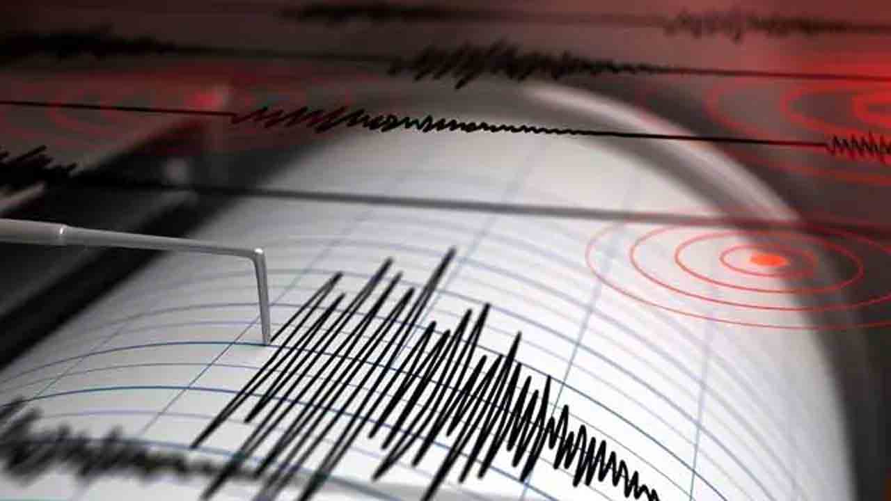 Earthquake | చైనాలో భారీ భూకంపం.. నేలమట్టమైన 74 ఇండ్లు, 10 మందికి గాయాలు