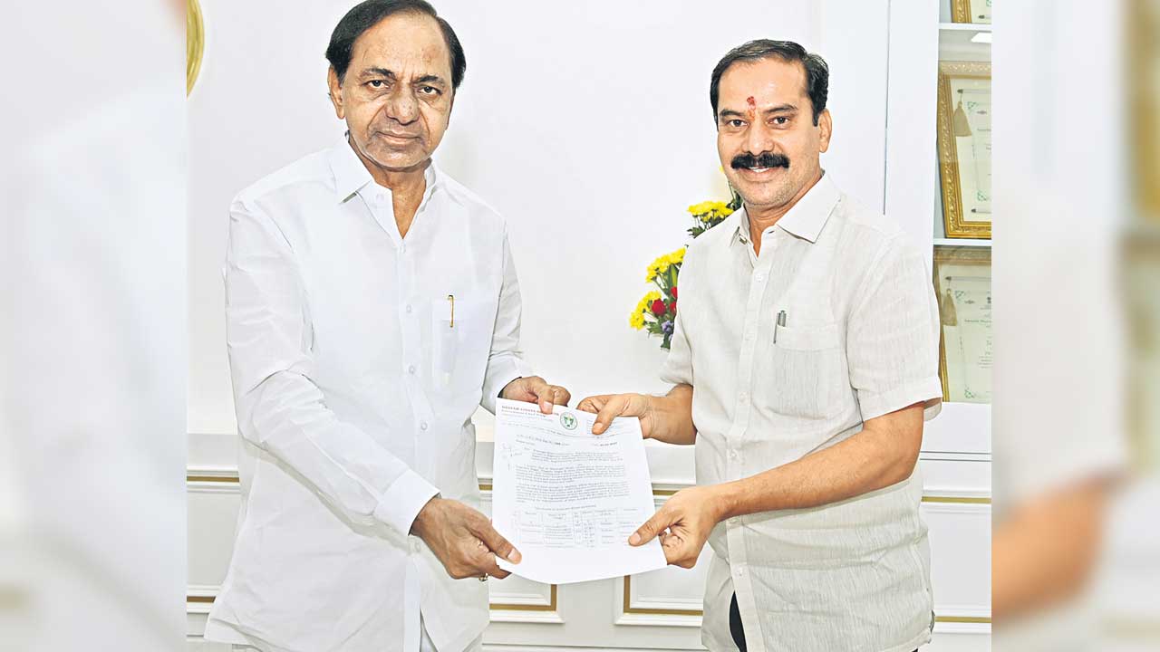 CM KCR |  పల్లెపల్లెనా ప్రగతి నివేదన.. వైభవోపేతంగా దశాబ్ది ఉత్సవాలు: సీఎం కేసీఆర్‌