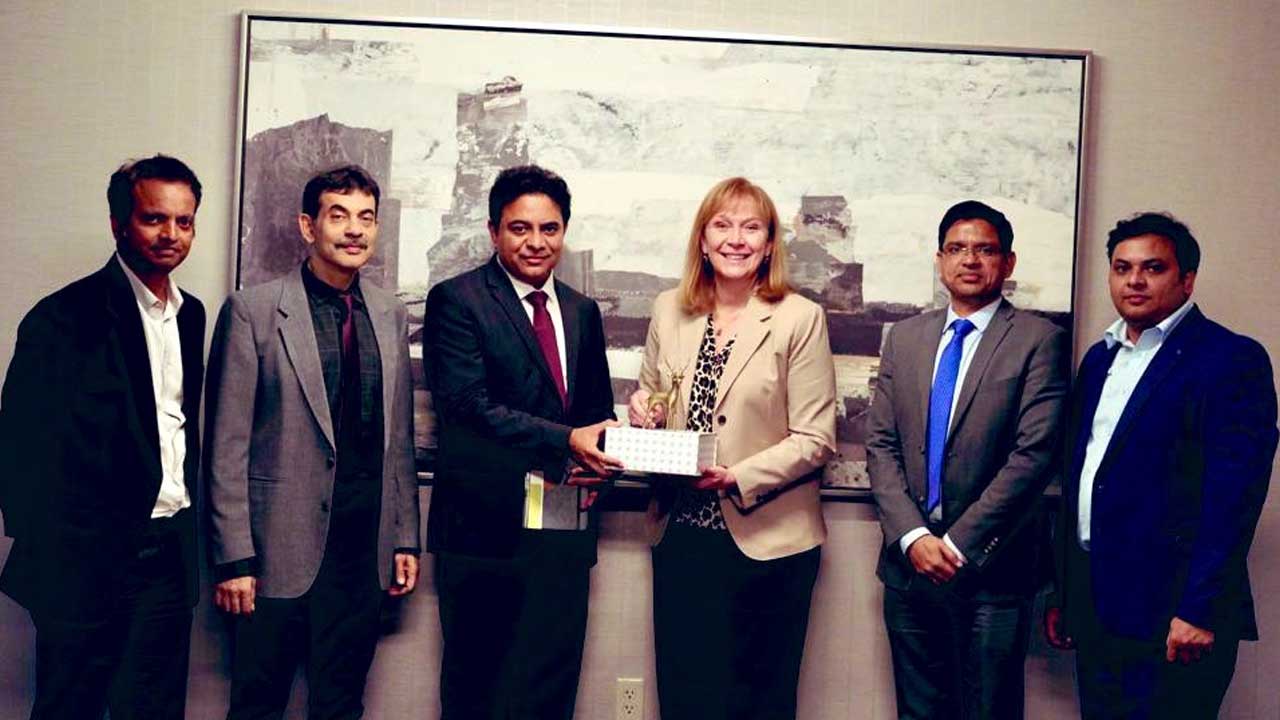 VXI Global Solutions | హైదరాబాద్‌కు వీఎక్స్‌ఐ గ్లోబల్‌ సొల్యూషన్స్‌.. 10 వేల మందికి ఉద్యోగ అవకాశాలు