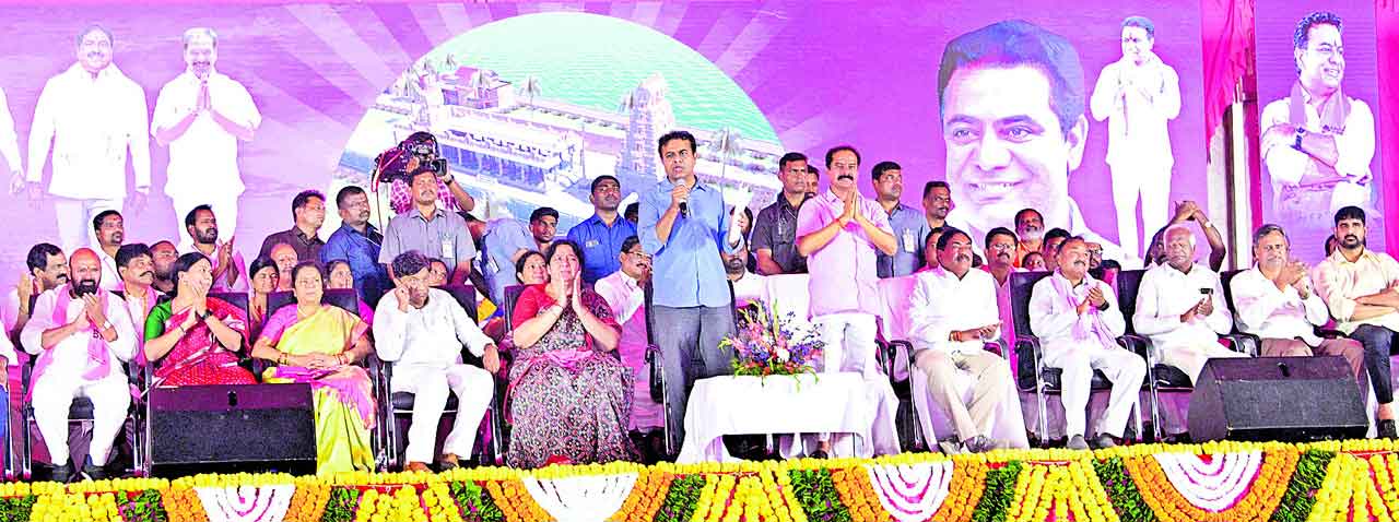 వరంగల్‌కు ఉజ్వల భవిష్యత్తు