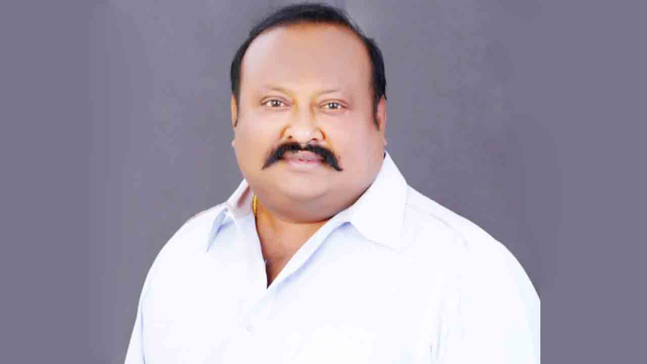 ఆత్మగౌరవ భవనాల నిర్మాణం వేగవంతం