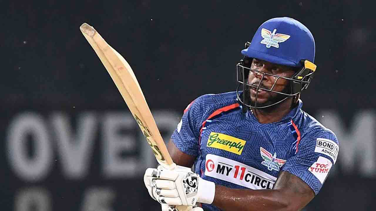 IPL 2023 | ప‌వ‌ర్ ప్లేలో హైద‌రాబాద్ బౌల‌ర్ల జోరు.. వికెట్ న‌ష్టానికి ల‌క్నో స్కోర్..?