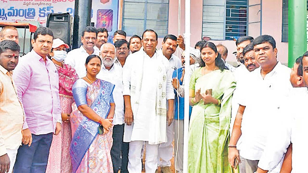 ప్రపంచస్థాయి క్రీడాకారులుగా యువతను తీర్చిదిద్దేందుకే..