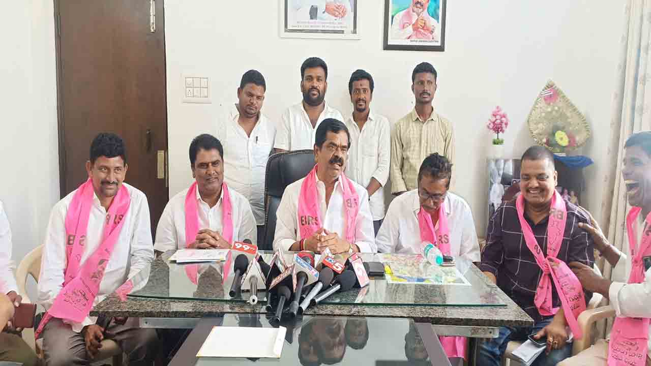 అభివృద్ధిని అఅభివృద్ధిని-అడ్డుకుంటే-సడ్డుకుంటే సహించం