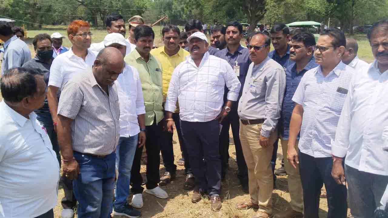 Minister Gangula | టీటీడీ ఆలయ నిర్మాణ ఏర్పాట్లను పరిశీలించిన మంత్రి గంగుల