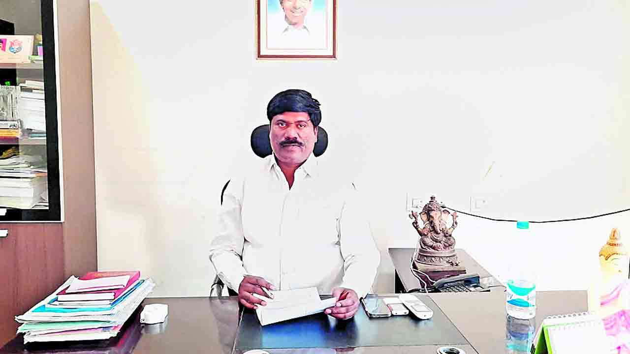 పోడు రైతులకు ప్రభుత్వం తీపికబురు