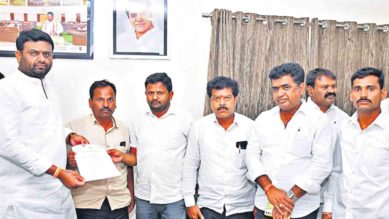 ప్రగతికి ప్రత్యేక నిధులు