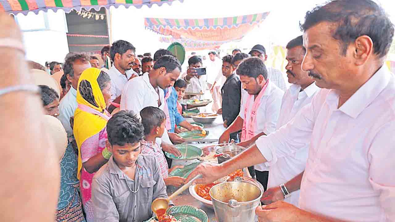 కార్యకర్తలే పార్టీకి బలం