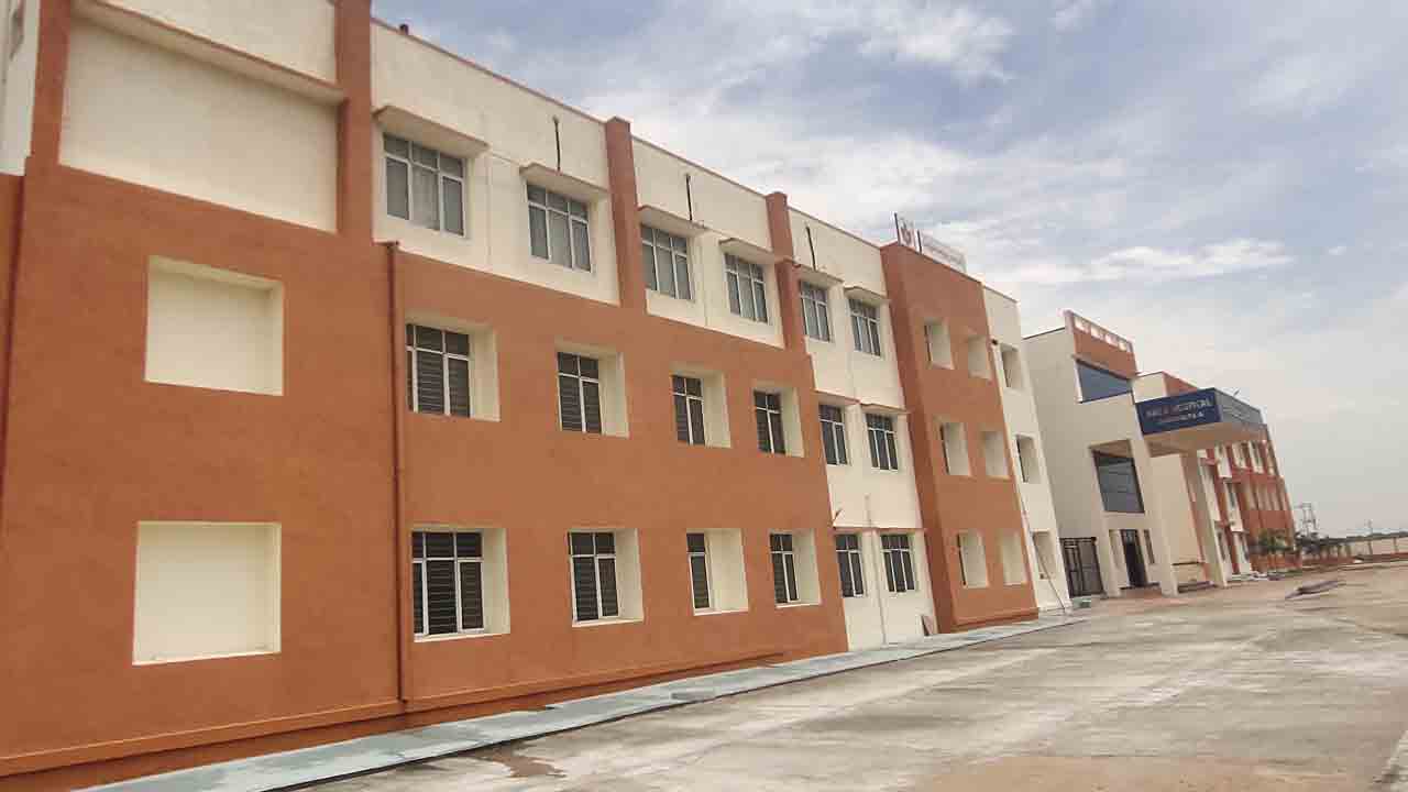 ప్రైవేట్‌కు దీటుగా..