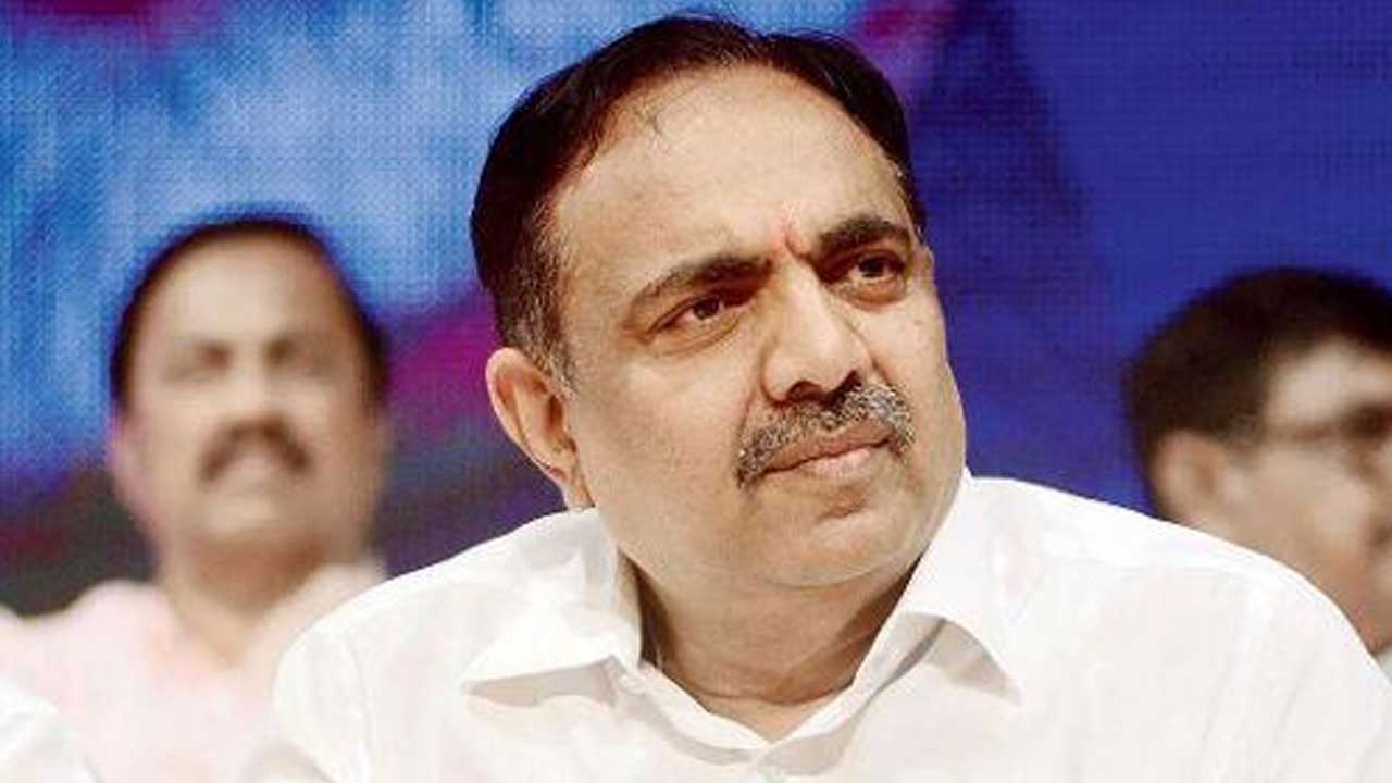 ప్రతిపక్షంలో ఉన్నందుకే వేధింపులు : ఎన్సీపీ నేత