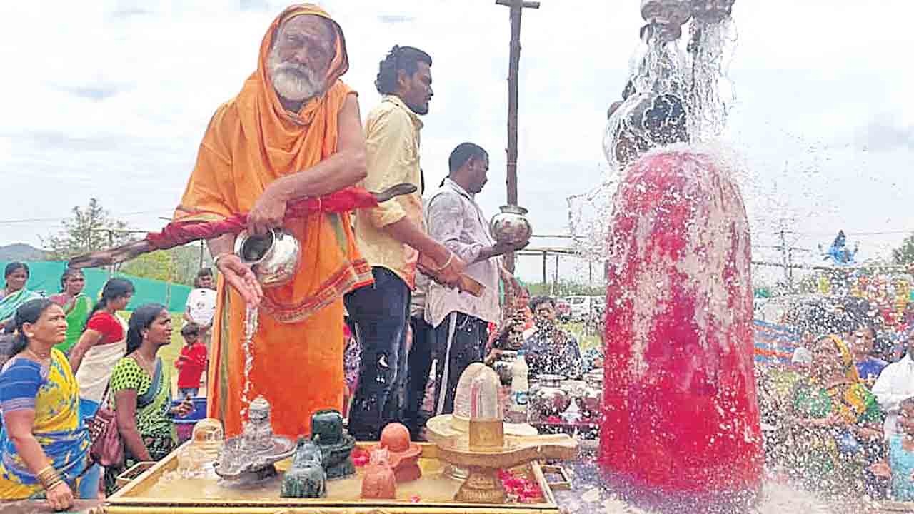 పుష్కరం..పునీతం