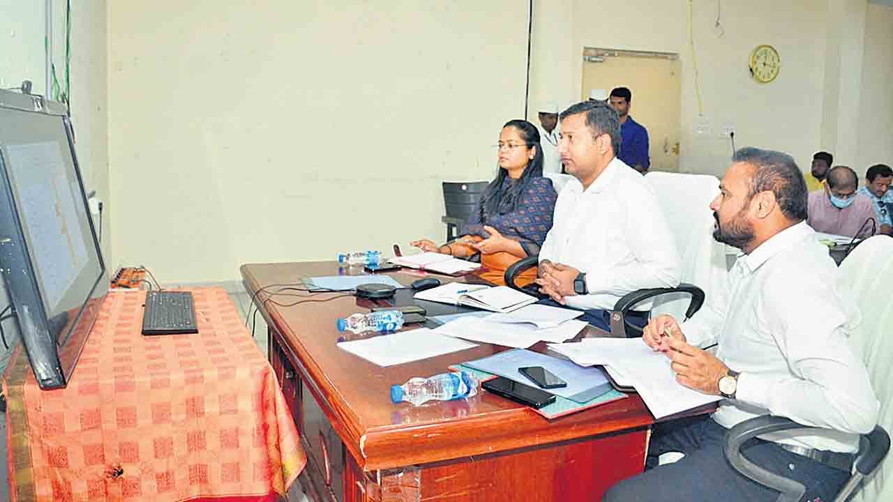 న్యూట్రీషన్‌ కిట్ల పంపిణీ పకడ్బందీగా చేపట్టాలి