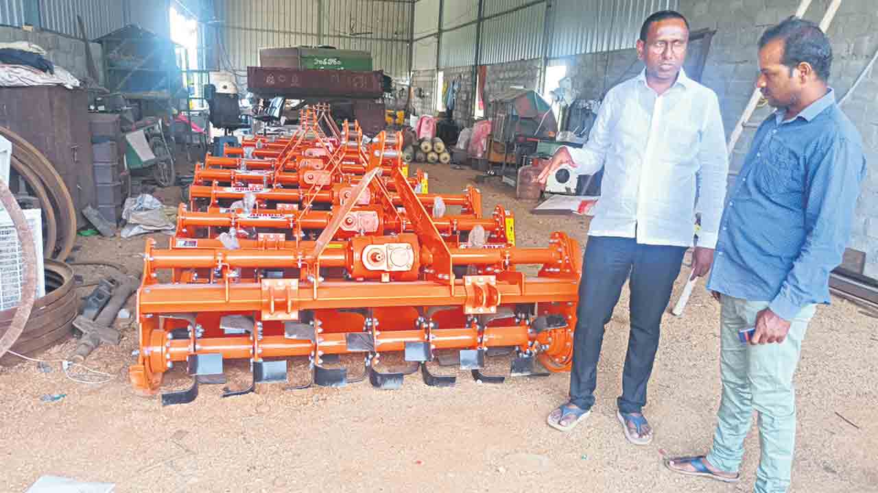 పాలేరు నుంచి పరిశ్రమాధిపతి దాకా..