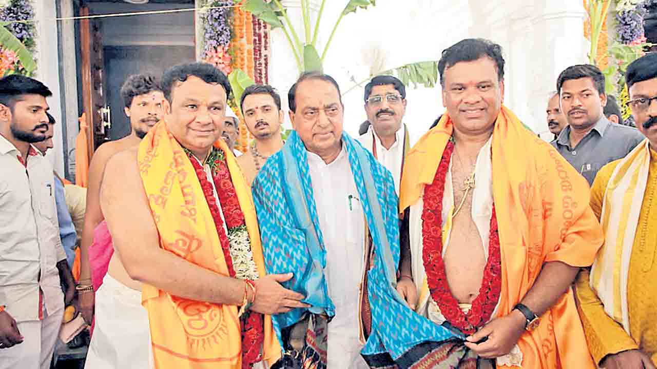 ఆలయ భూముల పరిరక్షణకు సర్కారు చర్యలు