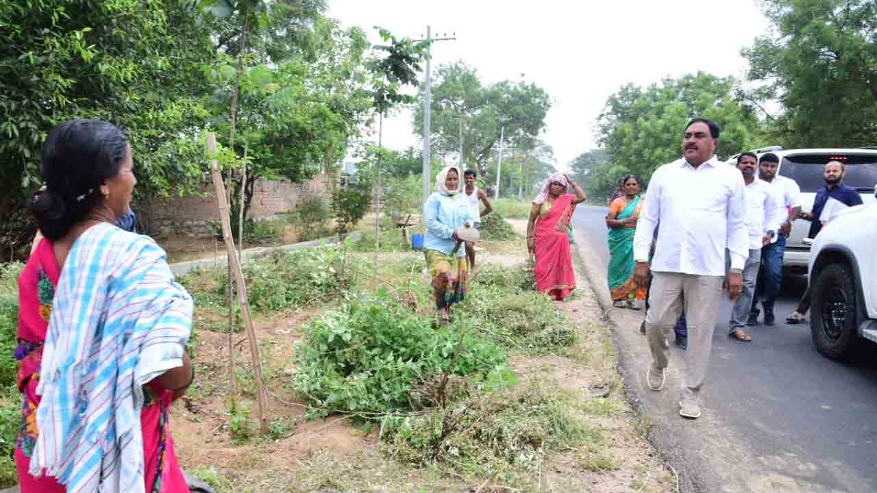 Minister Errabelli | ఉపాధి హామీ పథకం అమలులో తెలంగాణ  నెంబర్ వన్ : మంత్రి ఎర్రబెల్లి