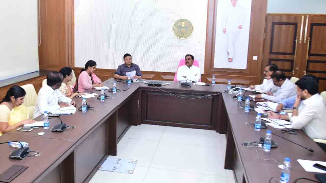 Minister Errabelli | దశాబ్ది ఉత్సవాలను పండుగ వాతావరణంలో నిర్వహించాలి : మంత్రి ఎర్రబెల్లి