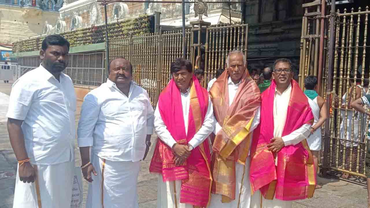 Minister Gangula | తిరుమలలో శ్రీవారిని దర్శించుకున్న మంత్రి గంగుల కమలాకర్‌
