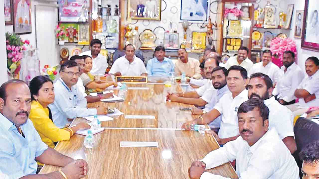 రైతు దినోత్సవాన్ని ఘనంగా నిర్వహించాలి