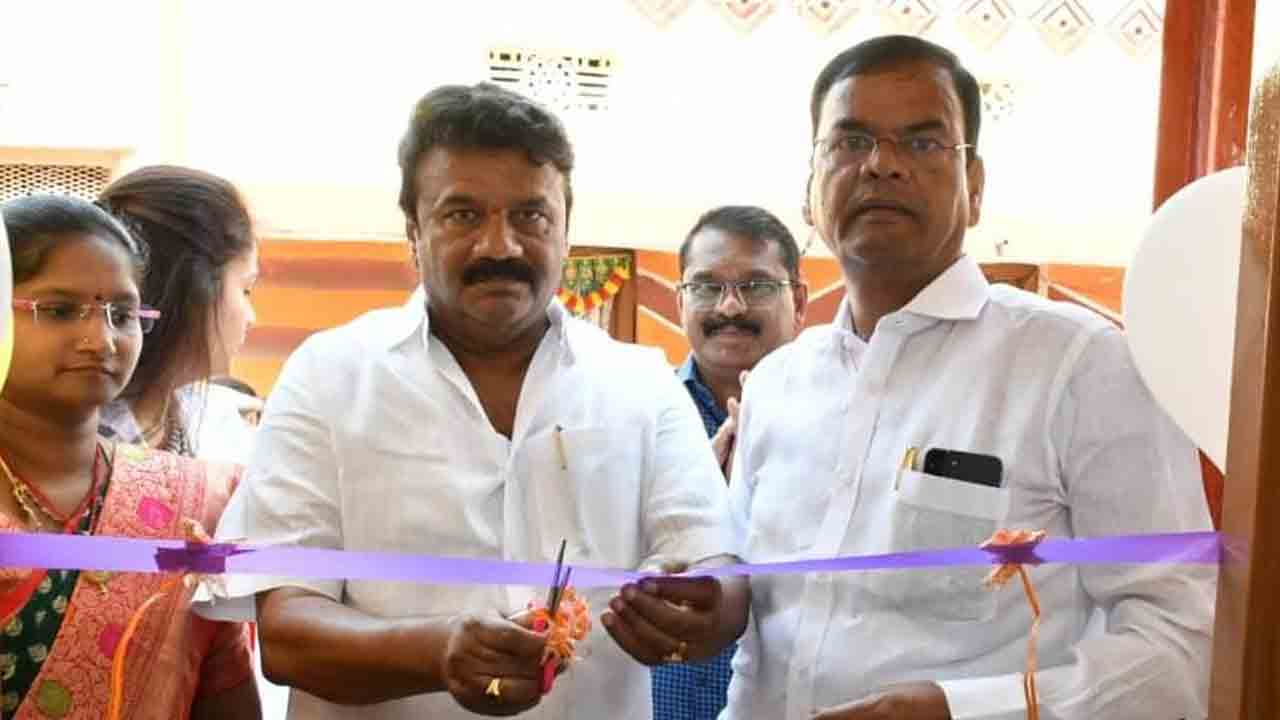 Minister Talasani | పేదలకు అందుబాటులో బస్తీ దవాఖానాలు : మంత్రి తలసాని