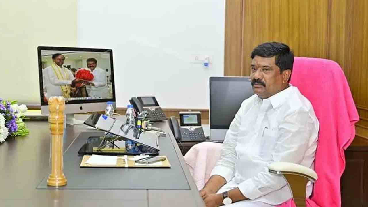 Minister Vemula | రోడ్ల మరమ్మతుల పనుల్లో వేగం పెంచాలి : మంత్రి వేముల ప్రశాంత్‌ రెడ్డి