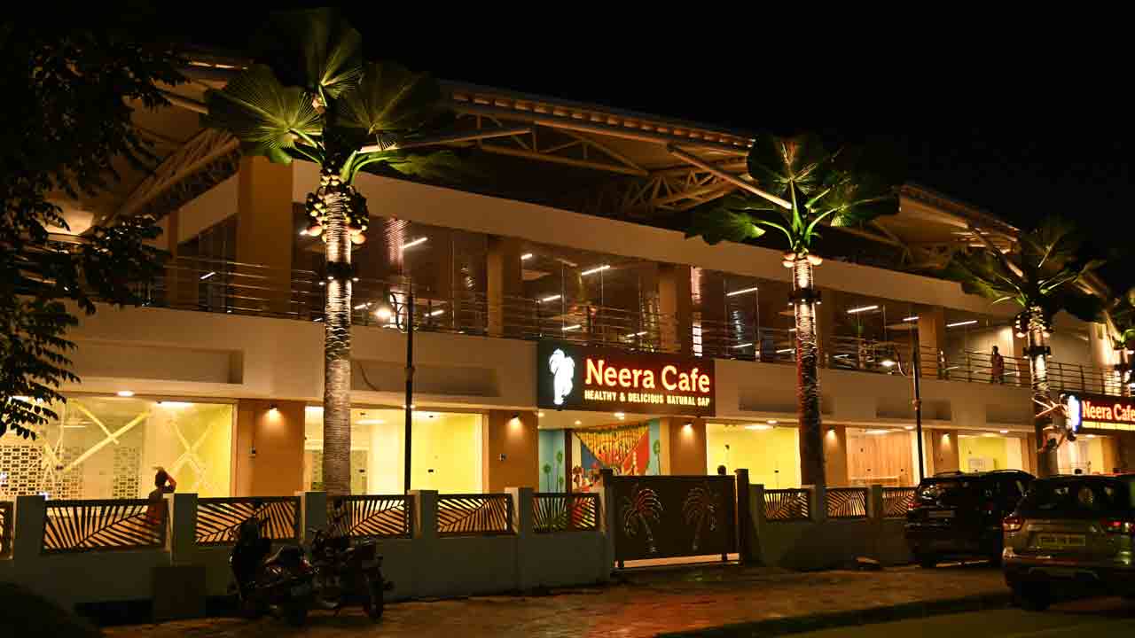 Neera Cafe | గీతకార్మికుల రాతమార్చిన కేసీఆర్‌.. రేపు హైదరాబాద్‌లో నీరాకేఫ్‌ ప్రారంభం-Namasthe Telangana
