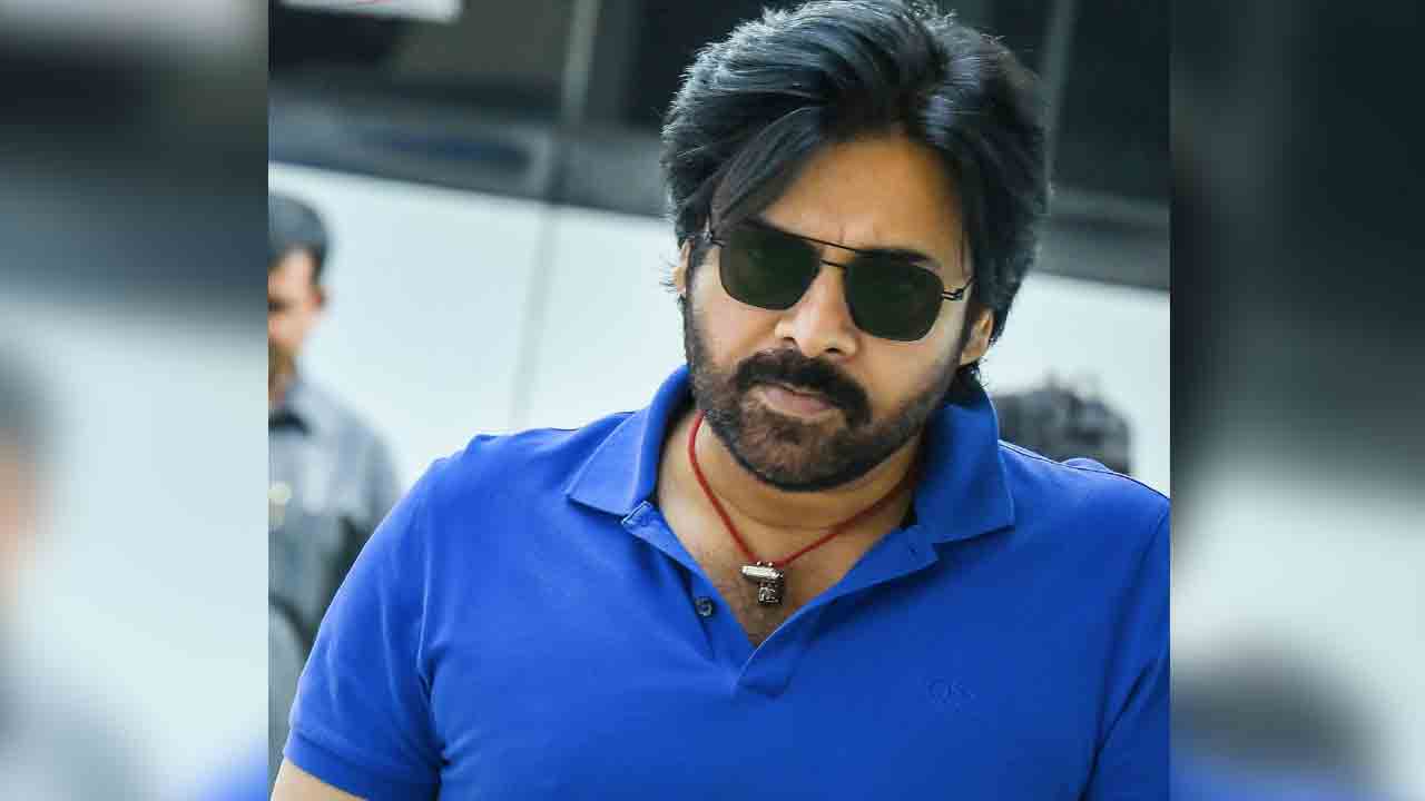 OG | పవన్ కల్యాణ్ టీ షర్ట్, సన్ గ్లాసెస్ ధర ఎంతో తెలుసా..?