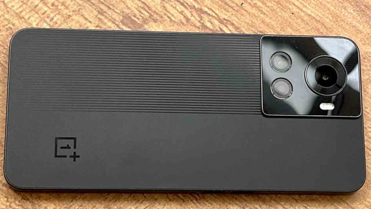 OnePlus 10R 5G | వ‌న్‌ప్ల‌స్ 10ఆర్ ఫోన్‌పై భారీ డిస్కౌంట్‌.. ఎంతంటే?!