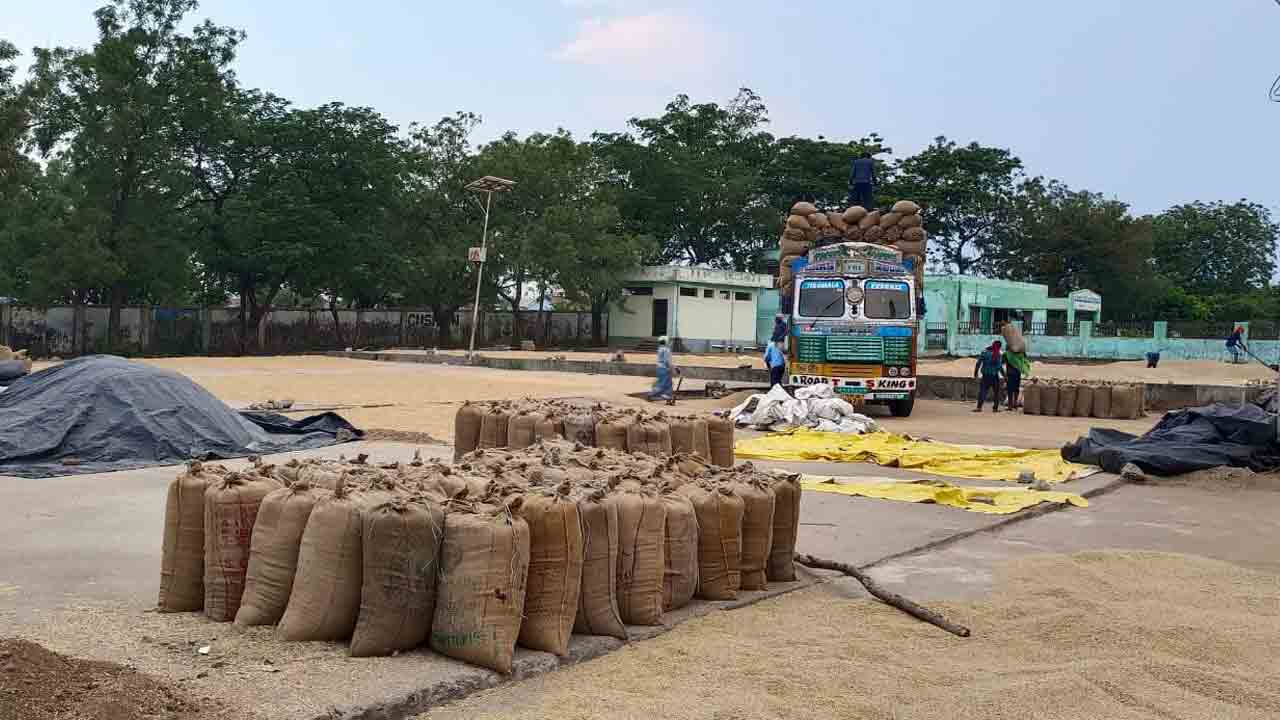 Paddy Procurement | తరుగుపై తప్పుడు రాతలు.. ధాన్యం కొనుగోళ్లపై ఆంధ్రజ్యోతి దినపత్రిక అక్కసు