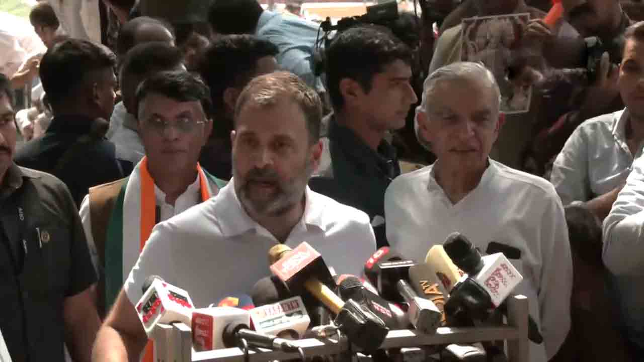 Rahul Gandhi | కర్ణాటకలో విద్వేష పాలన ముగిసింది.. ప్రేమపూర్వక పాలన మొదలైంది: రాహుల్‌గాంధీ