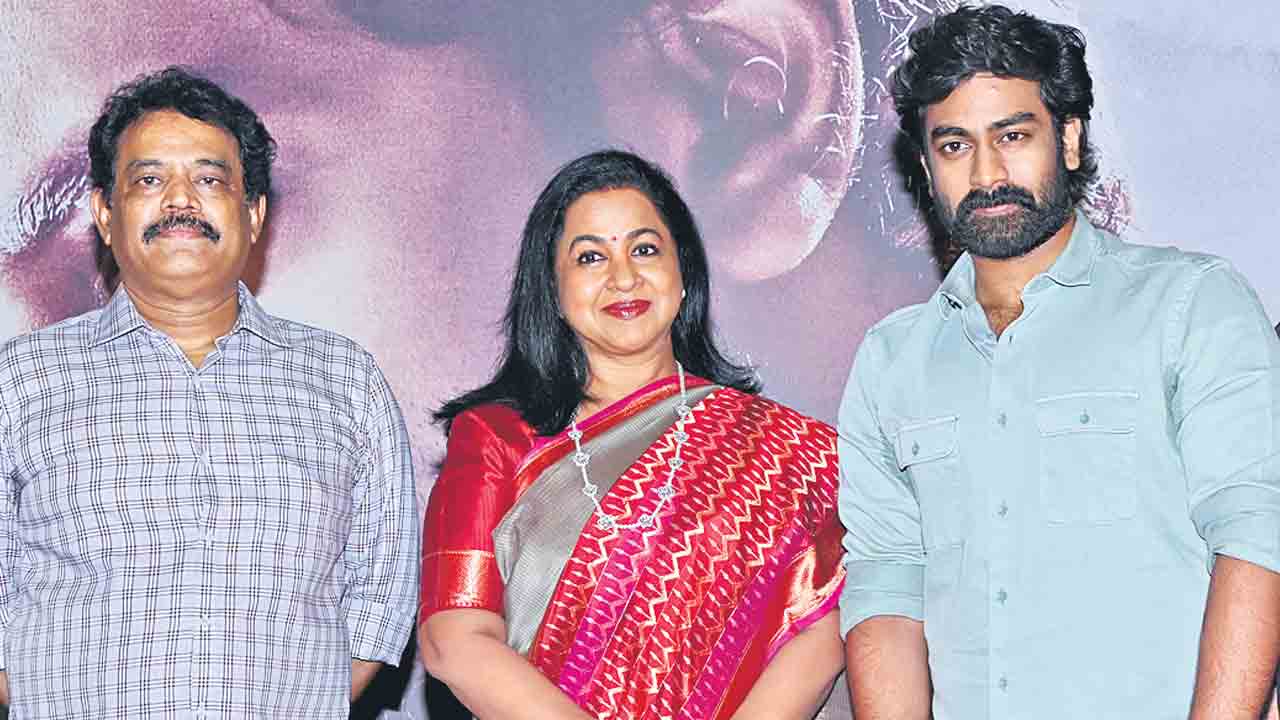 సస్పెన్స్‌ థ్రిల్లర్‌ కథ