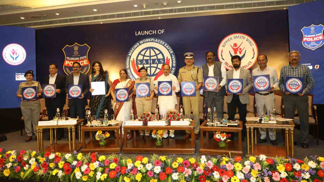 SAHAS | వ‌ర్క్ ప్లేసెస్‌లో మ‌హిళ‌ల‌పై వేధింపుల‌కు ‘సాహ‌స్‌’తో చెక్