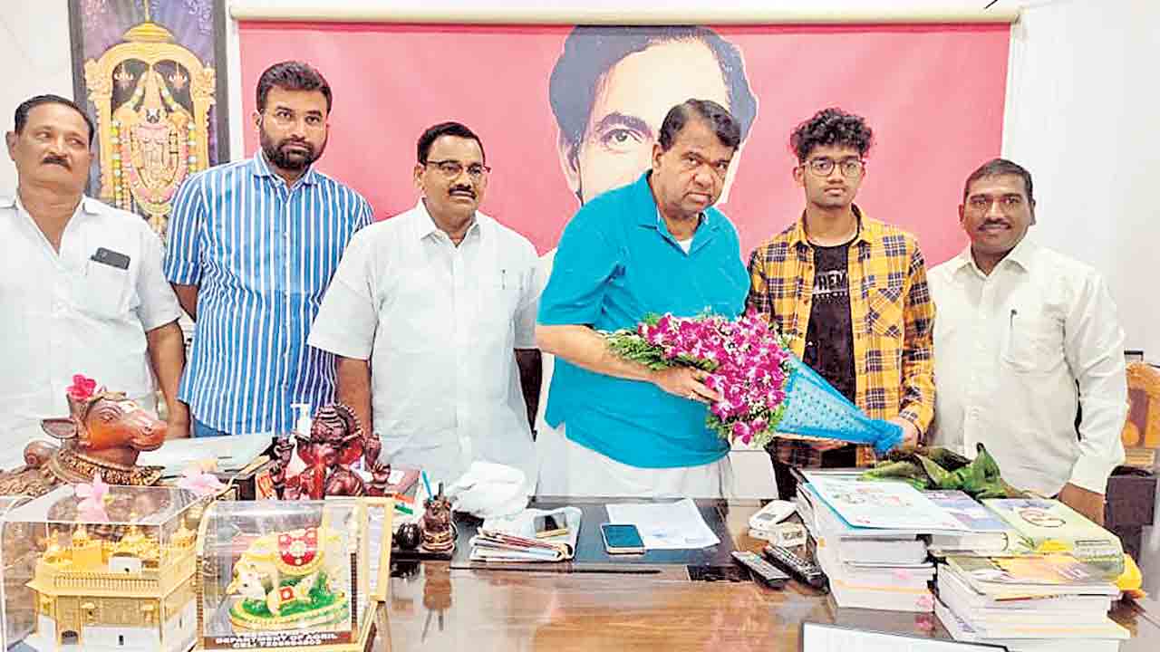 శభాష్‌ ప్రణీత్‌