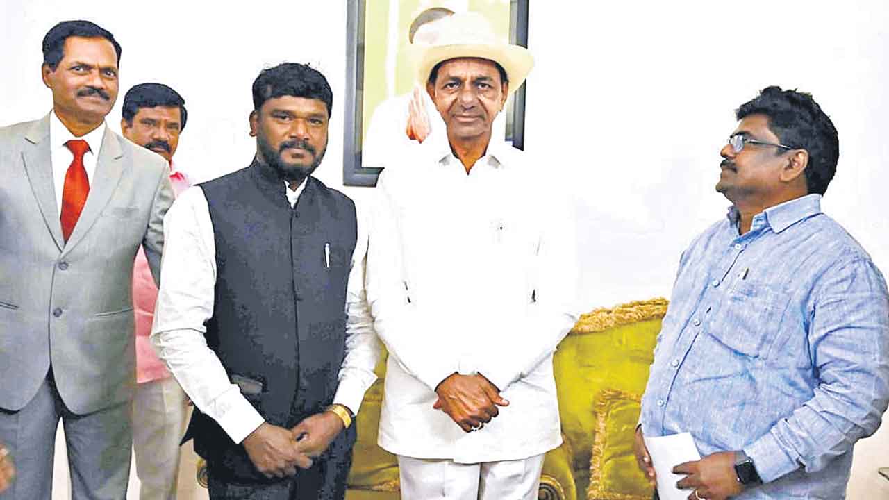 కరెన్సీ నోట్లపై అంబేదర్‌ ఫొటో ముద్రించాలి