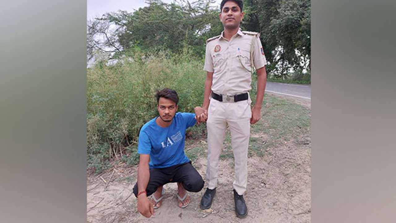 Delhi teen murder case | నిందితుడు సాహిల్‌కు రెండు రోజుల పోలీస్‌ కస్టడీ విధించిన రోహిణి కోర్టు