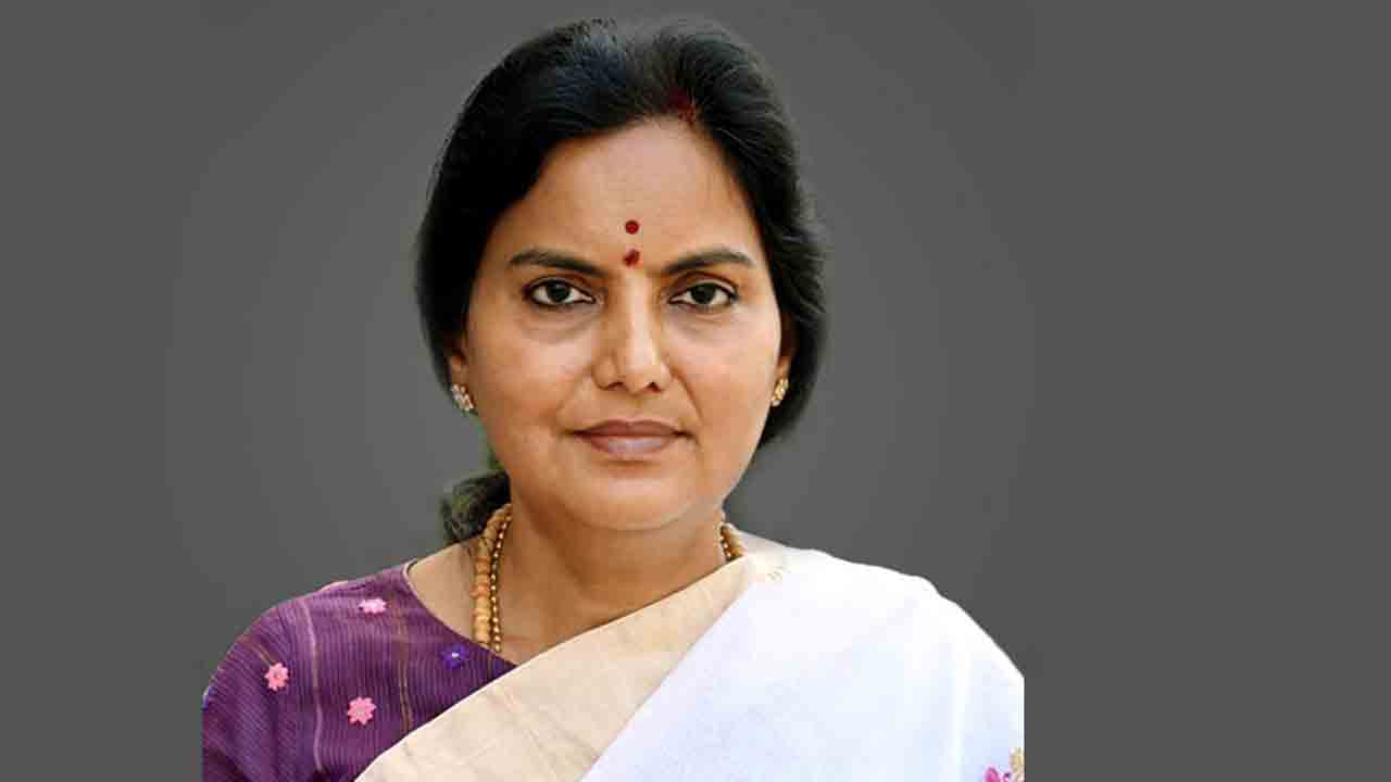 వాణిజ్య పన్నుల శాఖ పనితీరు భేష్‌