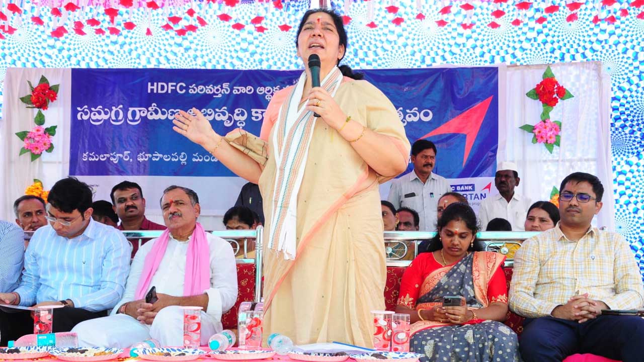 Satyavati Rathore | రాష్ట్రంలో సంక్షేమం, అభివృద్ధి రెండు కళ్లలా ముందుకు: మంత్రి సత్యవతి రాథోడ్‌