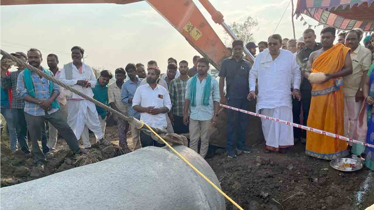 Speaker Pocharam | నదులపై ప్రాజెక్టులు కడితే కరువే ఉండదు : స్పీకర్‌ పోచారం